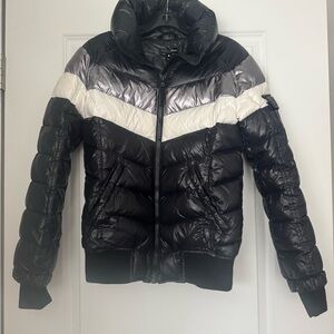 Aqua Black Shiny Puffer Jacket